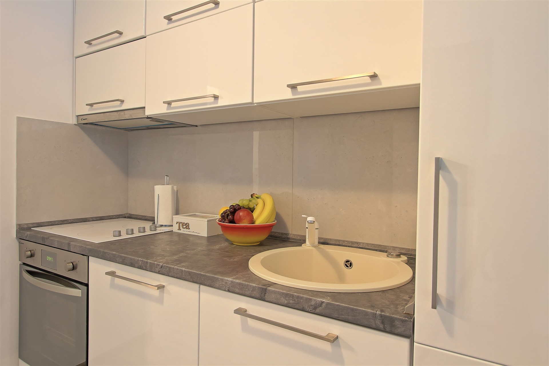 Guesthouse L&K u Brinju — Kuhinja i blagovaonica